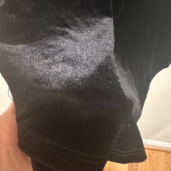 Off the shoulder velvet midi dress - Picture 4 of 5